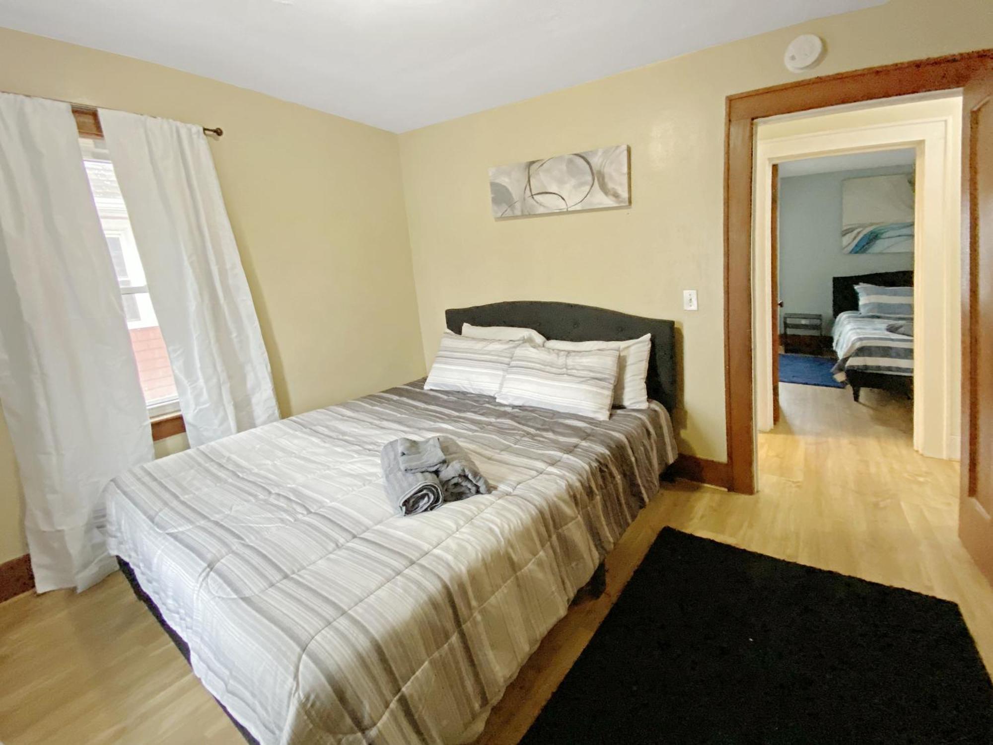 Lux 3Br, Steps From Airport, U Of R & Grocery Stores Rochester Kültér fotó