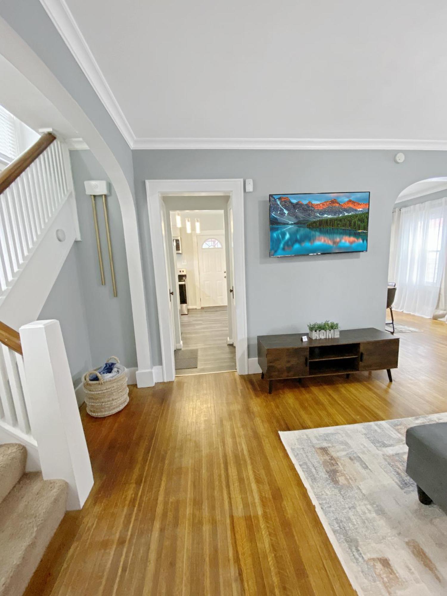 Lux 3Br, Steps From Airport, U Of R & Grocery Stores Rochester Kültér fotó